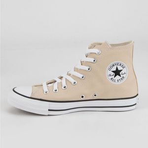 Converse Chuck Taylor All Star in Beige